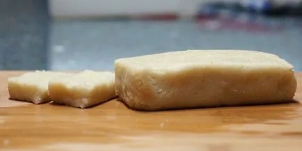 Mastic torta a kezével Mastic torta a kezével