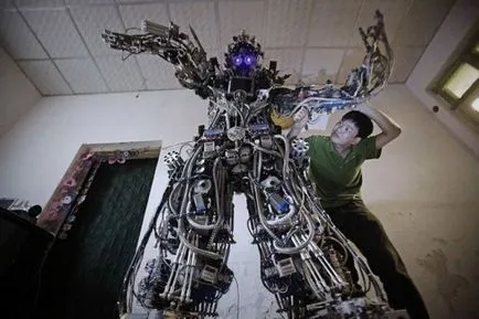 Készíts egy robot a kezüket otthon