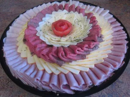 Hogy szépen vágott kolbászt és sajtot tippeket szakács! (Tippek) Hogy szépen vágott kolbászt és sajtot tippeket szakács!