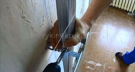Hogyan szereljünk egy profilt, gipszkarton falra, kezek horgok
