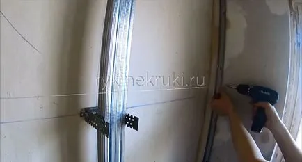 Hogyan szereljünk egy profilt, gipszkarton falra, kezek horgok