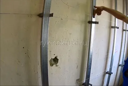 Hogyan szereljünk egy profilt, gipszkarton falra, kezek horgok