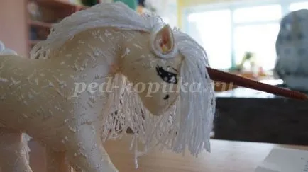 Toy еднорог със собствените си ръце