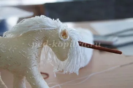 Toy еднорог със собствените си ръце
