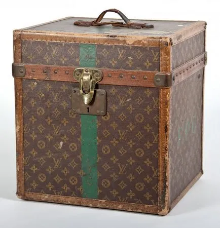 История на Louis Vuitton