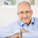 Как да се отнасяме към плешивост на съпруга си в продължение на 10 години, както и че е помогнал