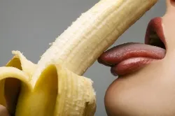 Как да се научите да правите дълбоко свирка на мъжа си как правилно да взриви машини