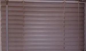 Как да избелите пожълтяла пластмаса, като този! Сайт за жени