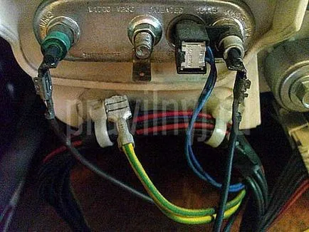 Как да се демонтира пералня Indesit (INDESIT WISL 86) на - лесно нещо