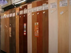 Как да си направим таван на пластмасови панели на снимки и стъпка по стъпка ръководство за инсталирането на неговите панели (правя) Как да си направим таван на пластмасови панели на снимки и стъпка по стъпка ръководство за инсталирането на неговите панели