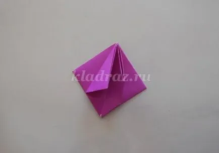 Как да направите лале от хартия с ръцете си на етапи за деца