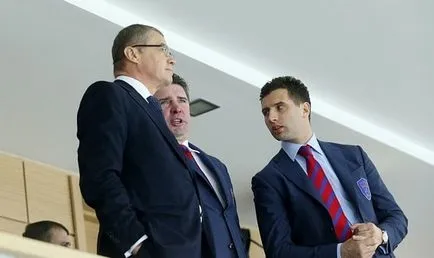 Hogyan talál egy sikeres beszédtéma a szokatlan társaság (témák) Hogyan talál egy sikeres beszédtéma az ismeretlen cég