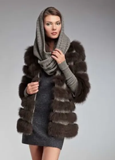 Hogyan kell viselni sál alatt bunda divat stylist tippeket! (Kabát) Hogyan kell viselni sál alatt bunda divat stylist tippeket!