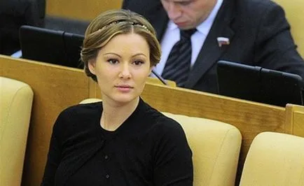 Мария Kozhevnikova - биография, личен живот, снимки, филми и актуални новини през 2017 г. (Мария Kozhevnikova със съпруга си) Мария Kozhevnikova - биография, личен живот, снимки, филми и новини 2017