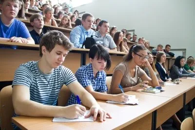 Hogyan készítsünk egy adólevonás tandíjat