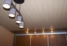 Таваните на пластмасови панели със собствените си ръце, видео и фото размер, с фуги Таваните на пластмасови панели със собствените си ръце, видео и фото размер, с фуги