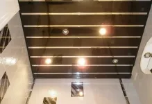 Таваните на пластмасови панели със собствените си ръце, видео и фото размер, с връзки (пластмасови) Таваните на пластмасови панели със собствените си ръце, видео и фото размер, с фуги