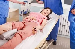 Amint különböztetni a törés zúzódás (horzsolás) Hogyan lehet megkülönböztetni a törés sérülés