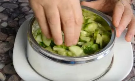 Лесни и вкусни салати с пиле - стъпка по стъпка рецепти със снимки