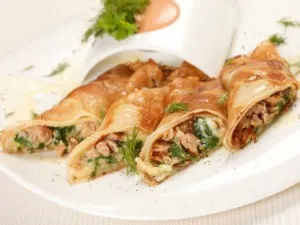 Салата - ананас с пиле - вкусни класически (слоеве) рецепта с гъби и кашкавал