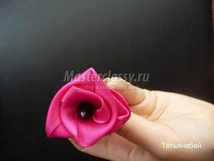 Rose на сатенена панделка за пет минути (сатен) Rose на сатенена панделка за пет минути