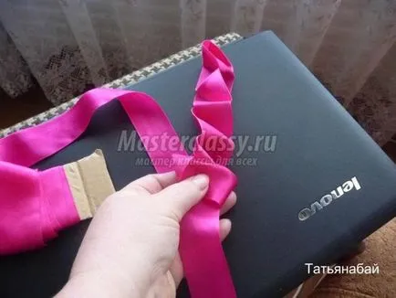 Rose на сатенена панделка за пет минути (роза) Rose на сатенена панделка за пет минути
