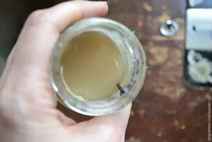 Зашийте кожена чанта