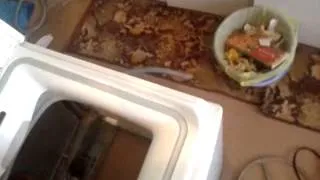 Гледайте видео как да разглобите пералня Indesit безплатно