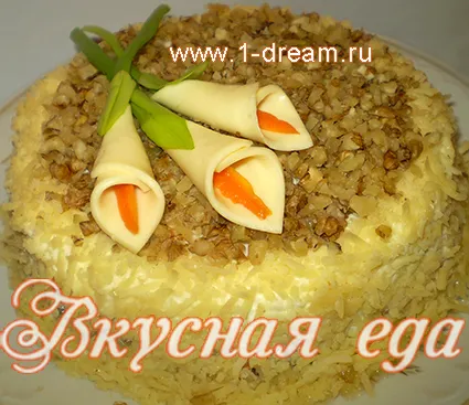 Layer пилешка салата, гъби и ананас (бутер) Layered салата с пиле, ананас и гъби