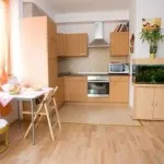 Mi a konyha padlóján jobb csempe, laminált, linóleum, parketta