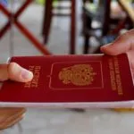 А паспорт за детето - държавен орган (на мястото на подаване на документите) А паспорт за дете - на обществените услуги