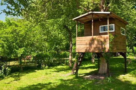 С ръцете си за децата в страната