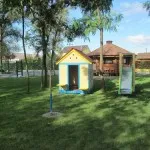 С ръцете си за децата в страната