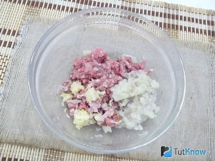 Пълнени картофи рецепта със свинско (средно ренде решетка) Пълнени картофи рецепта със свинско
