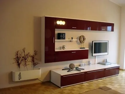 Фото стени в стаята