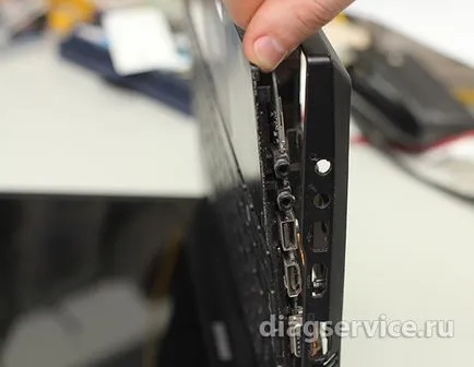 Инструкции за разглобяване лаптоп Samsung np305v5a