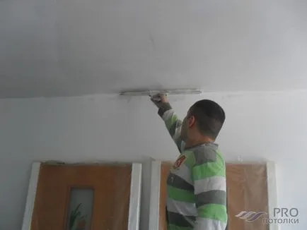 Как да лепило таван фибростъкло поставяне паяжини за боядисване (видео) цени, propotolki