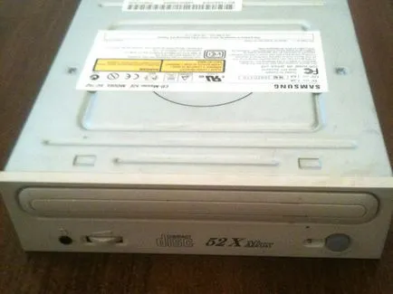 Как да се чисти леща CD диск