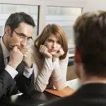 Как да известите Ваш приятел, че сте, които търсят работа, работни места за търсене