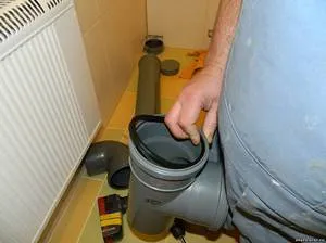 Как да инсталирате тоалетна на плочките с ръцете си