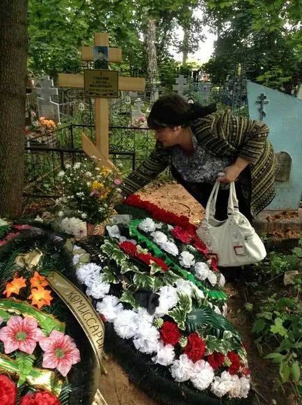 Като български войници, изпратени на война в Донецк и върнат в затворени ковчези