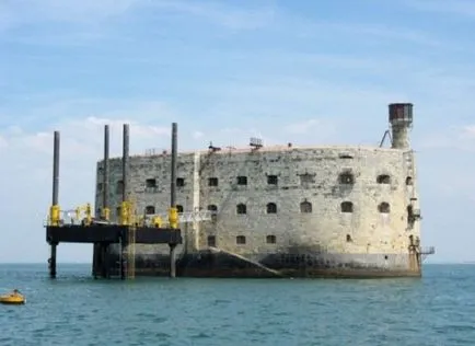Как да се изгради крепост Boyard