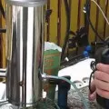 Smokehouse горещо пушена свои ръце