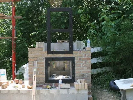 Smokehouse горещо пушена свои ръце Smokehouse горещо пушена свои ръце