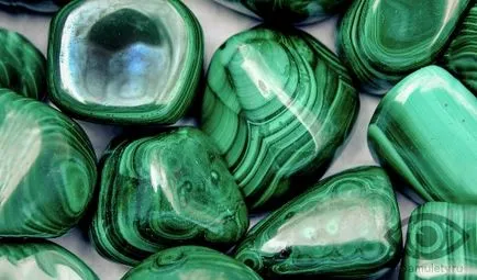 Stone малахит неговите свойства, за признаци на зодиака подходящ (свойства) Stone малахит неговите качества, за каквито и да било признаци на зодиака подходящ