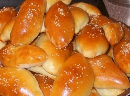 Защо мечтата на пайове (пържени, с различни пълнежи) (печени) Защо мечтата на пайове (пържени, с различни пълнежи)