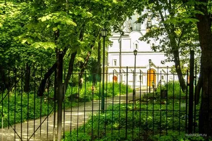 Коломенское - Запазване на музей, разходка в парка, София