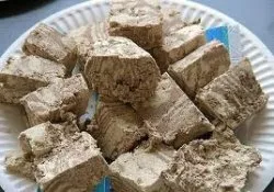 Бонбони шоколадови бонбони и други