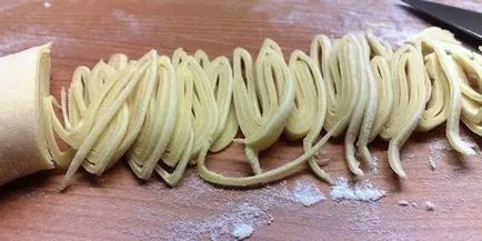 Юфка домашна рецепта тесто със стъпка по стъпка снимки, важни съвети