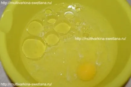 Обичам да готвя деликатни палачинки без мляко, като готвене